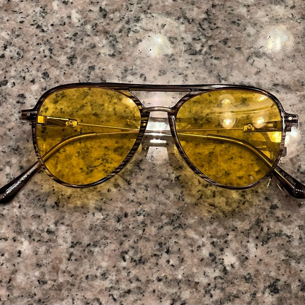 urban outfitters aviator sunglasses